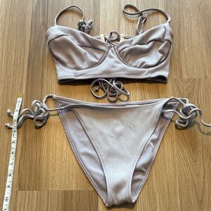Stylish Purple Gray Ribbed Bikini Set